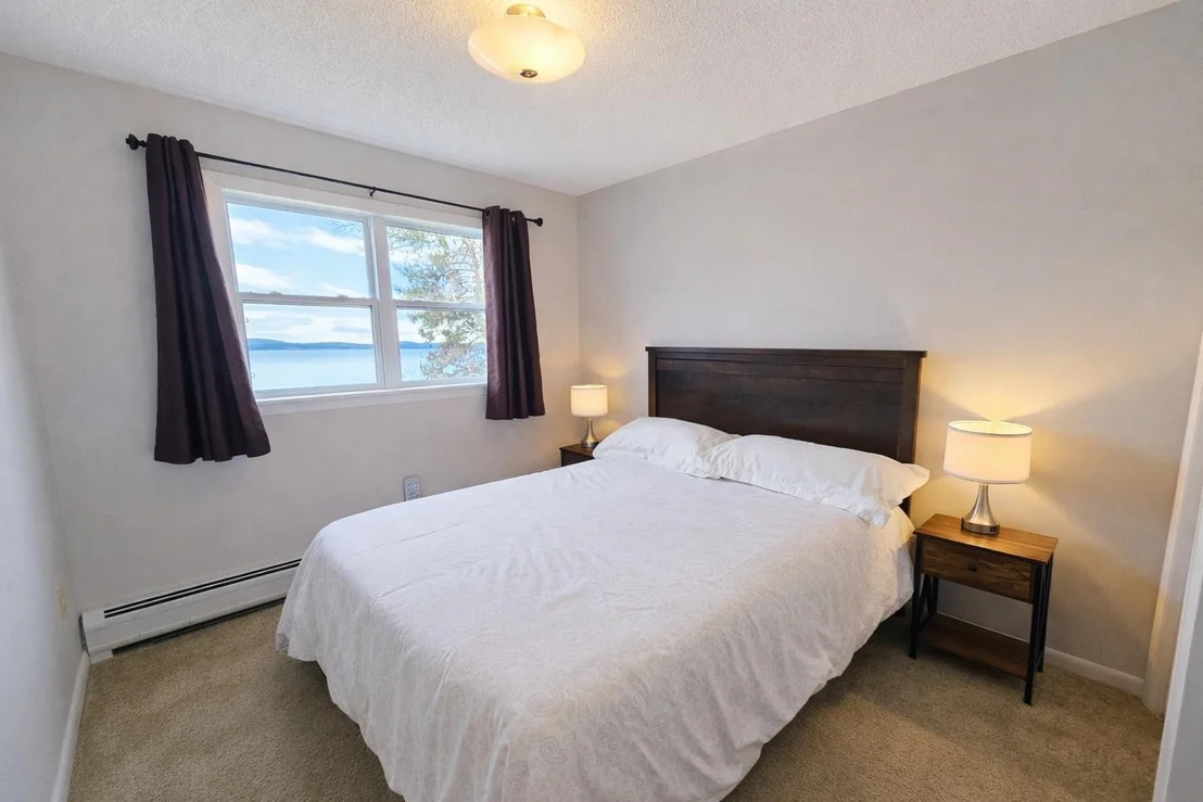 Photo of 1254 Bluff