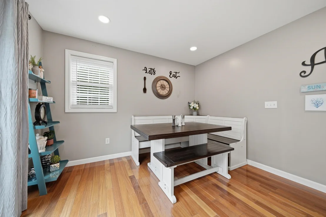Photo of 6 Greystone