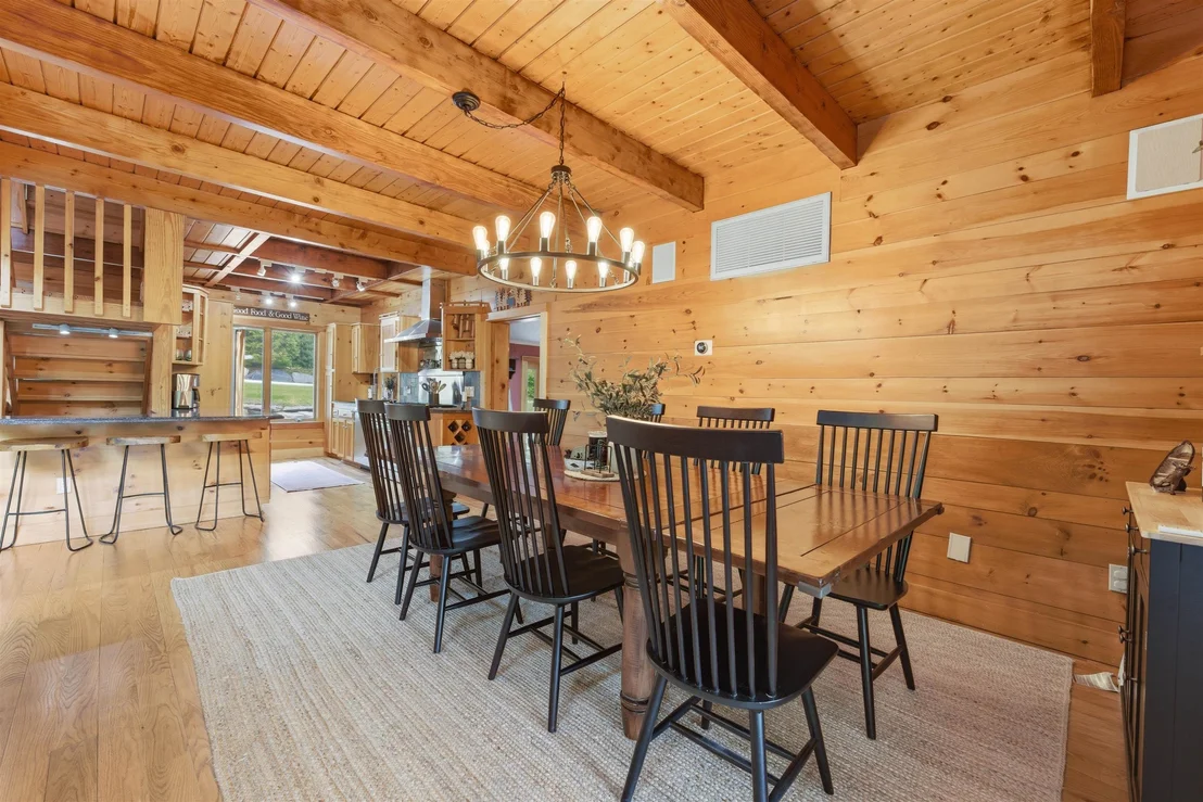 Photo of 27 Mountain View