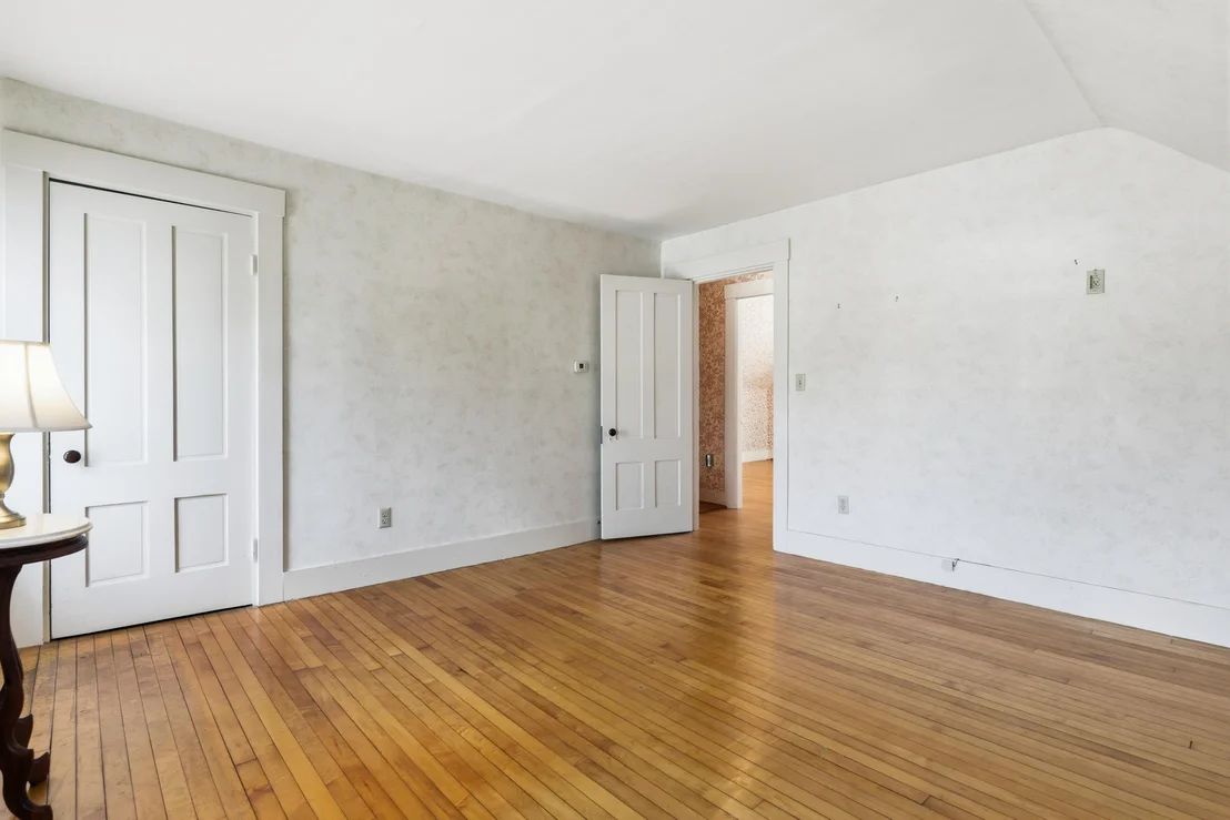 Photo of 567 Main