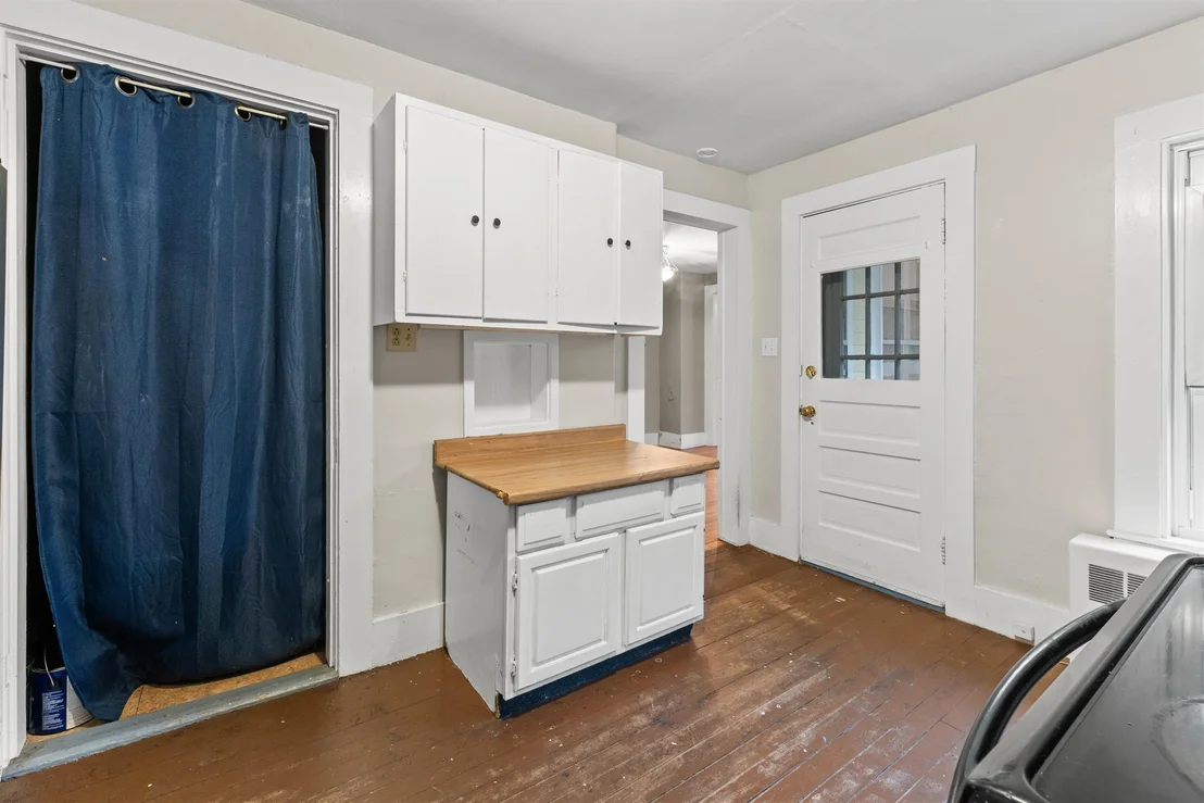 Photo of 147 Conway