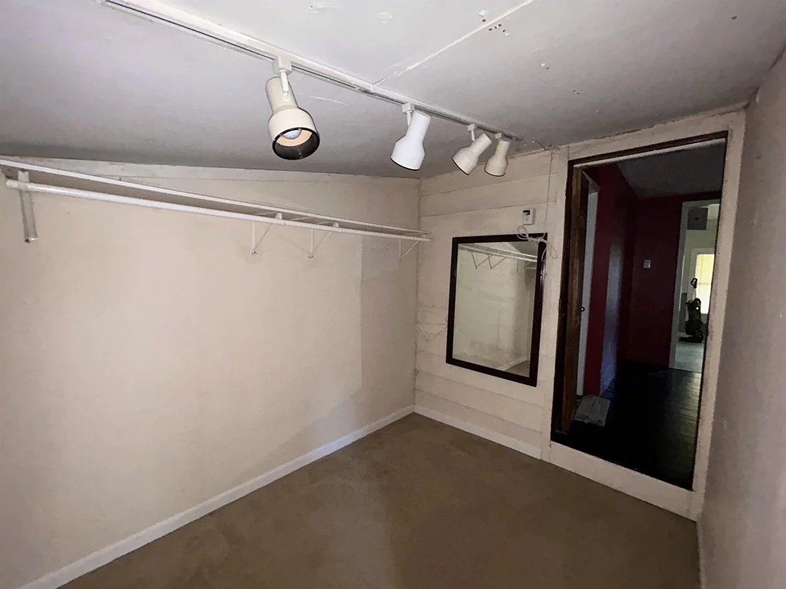 Photo of 1 Icey Hill Coop