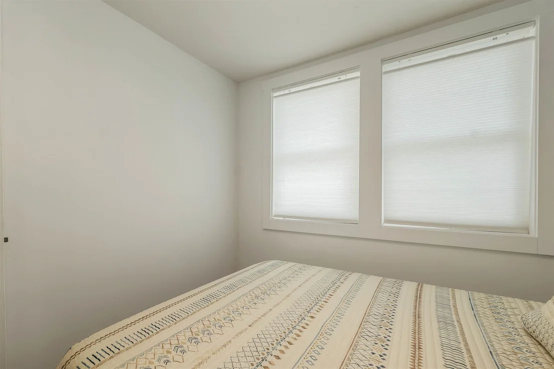 Photo of Unit E at 328 Daniel Webster