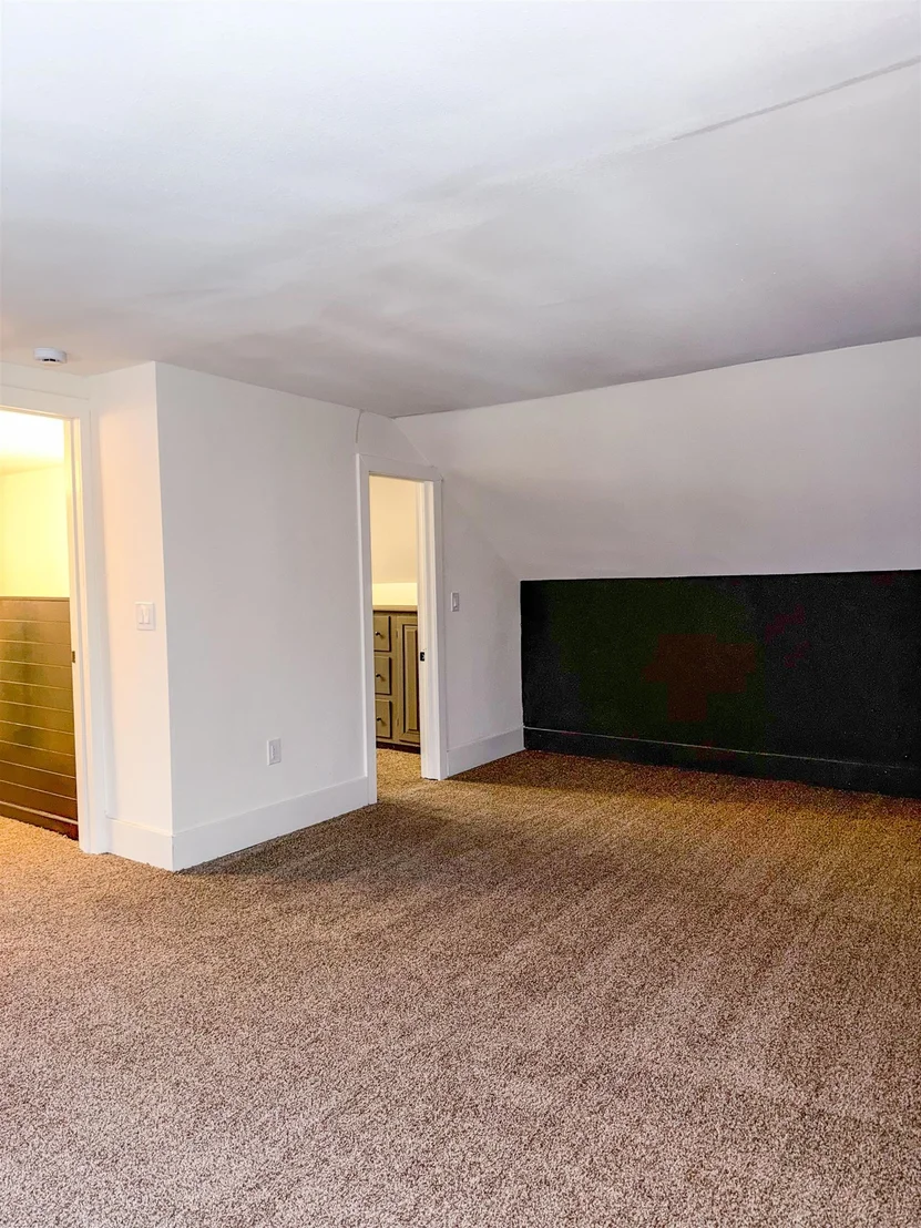 Photo of 37 Wright