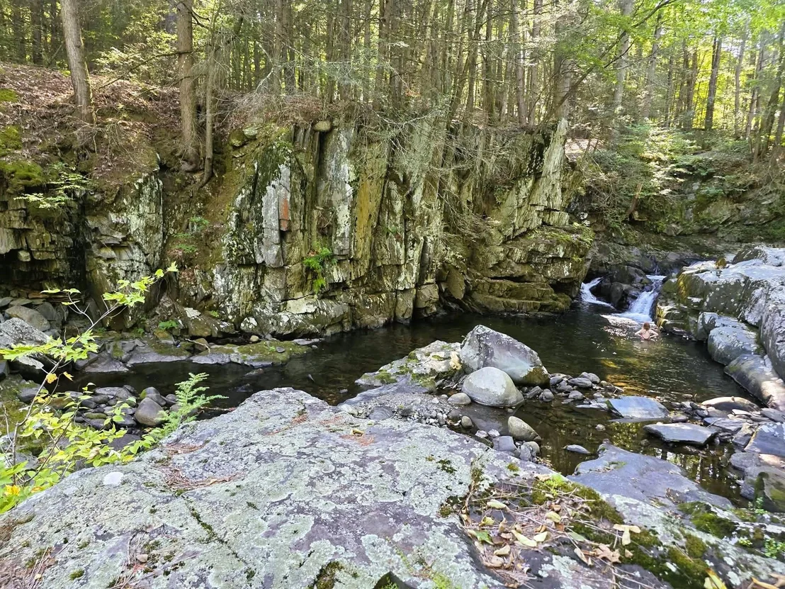 Photo of 1107 Broad Brook