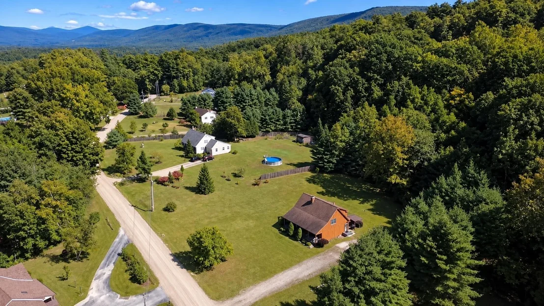 Photo of 249 Pine Hollow