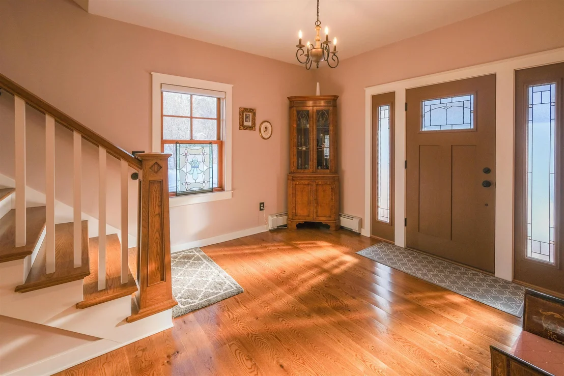 Photo of 42 Deerfield