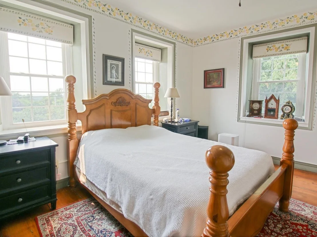 Photo of 383 St. Albans