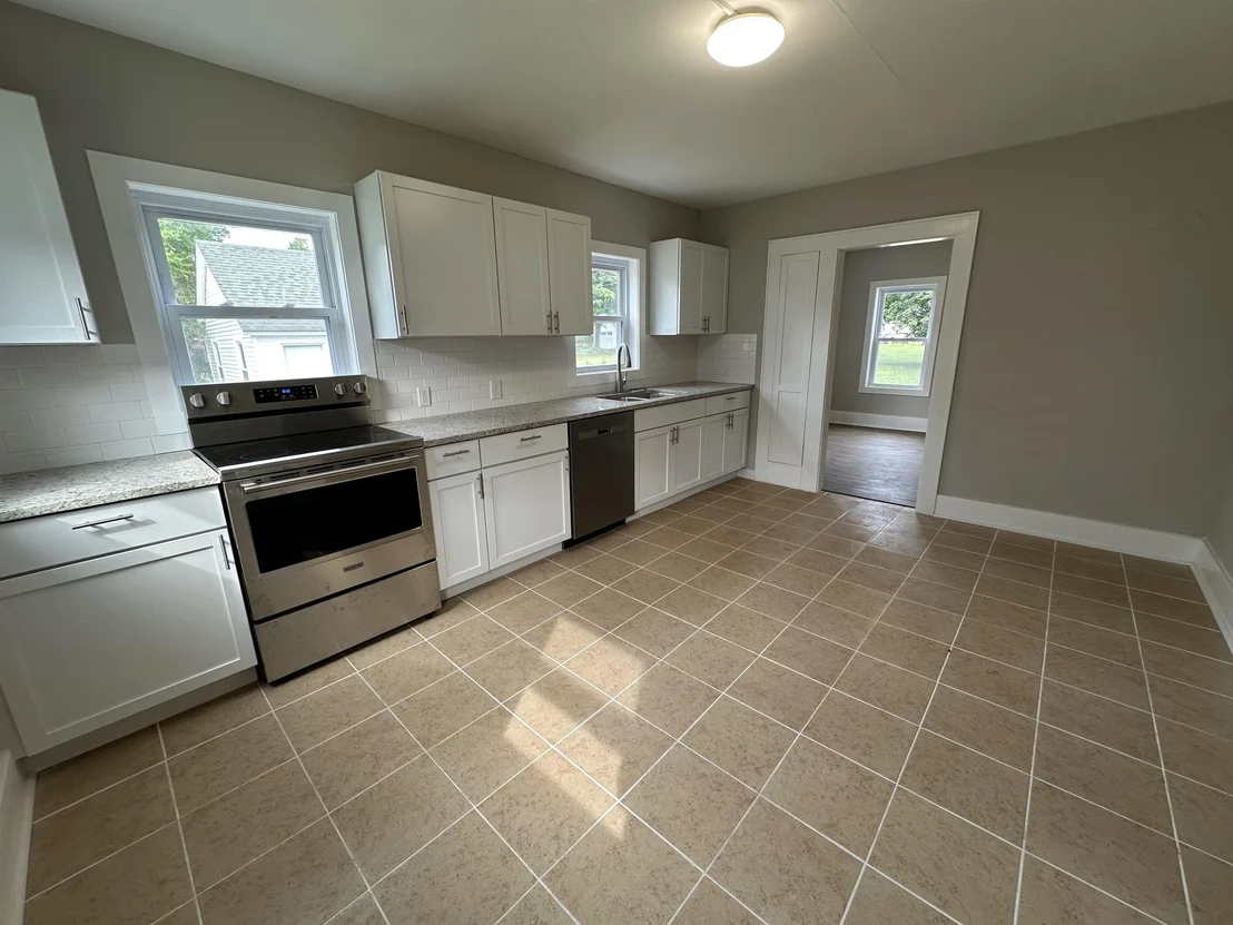 Photo of 194 Union