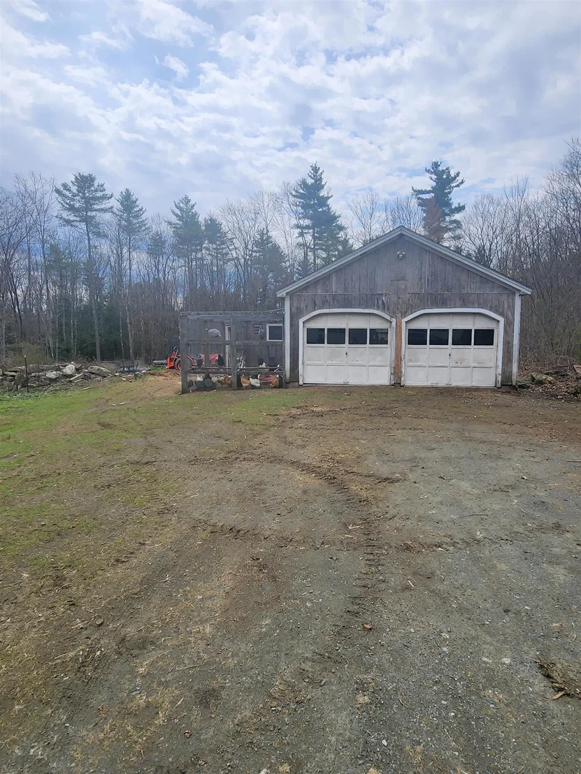 Photo of 27 Bear Pond