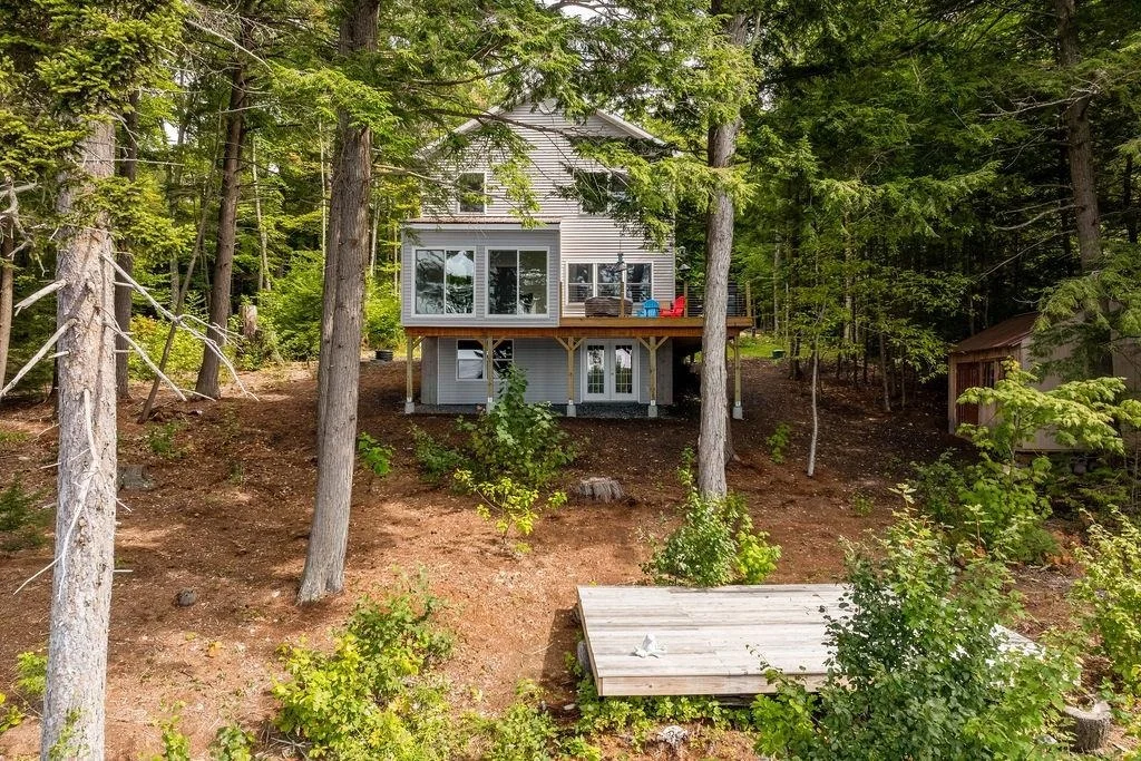 Photo of 103 Corno