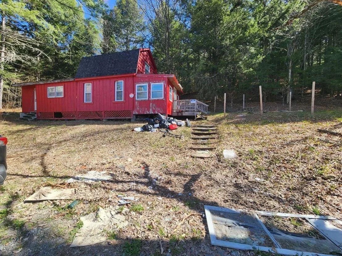 Photo of 1594 White