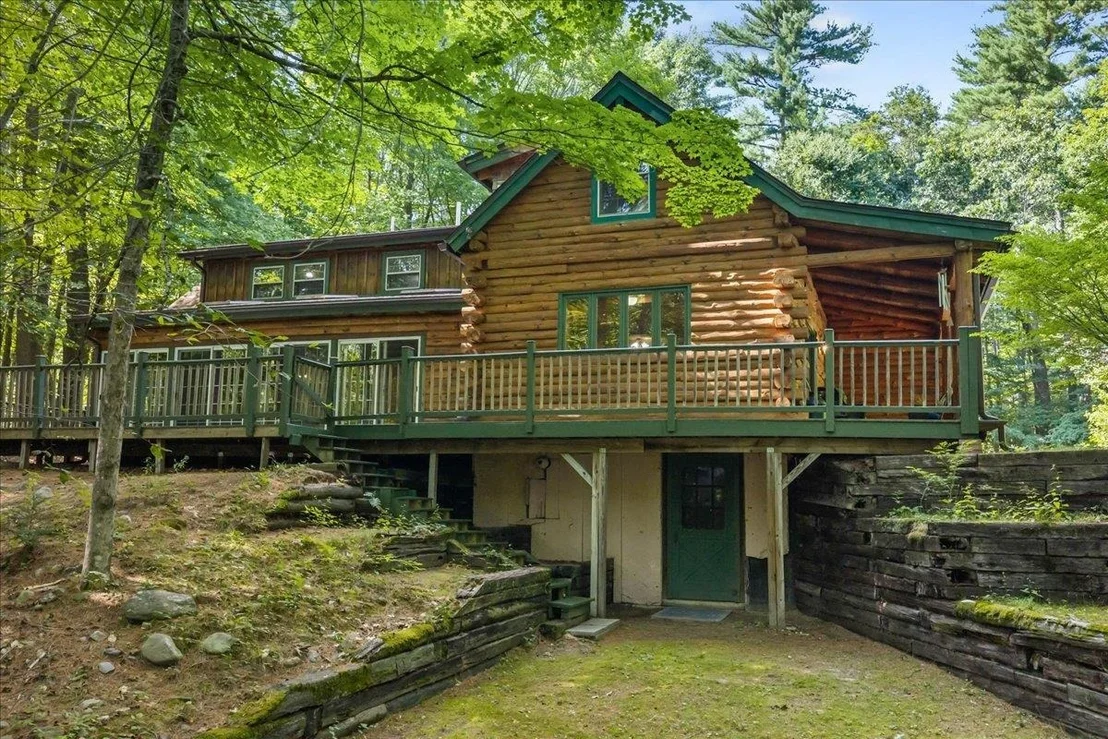 Photo of 34 Edwards Mill