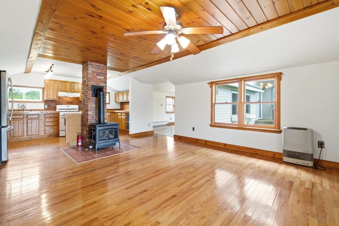 Photo of 411 Bay
