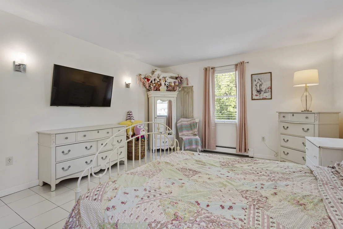 Photo of 15 Kelso