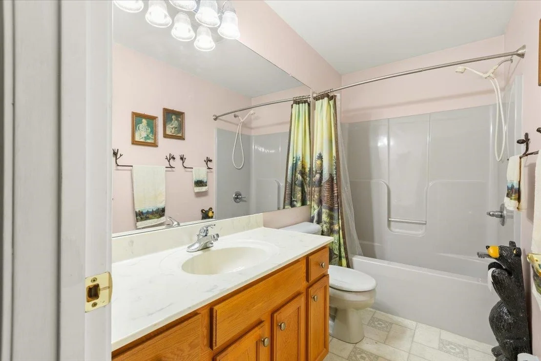 Photo of 548 Silver Pine
