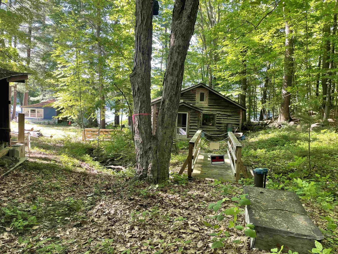 Photo of 5 Allen