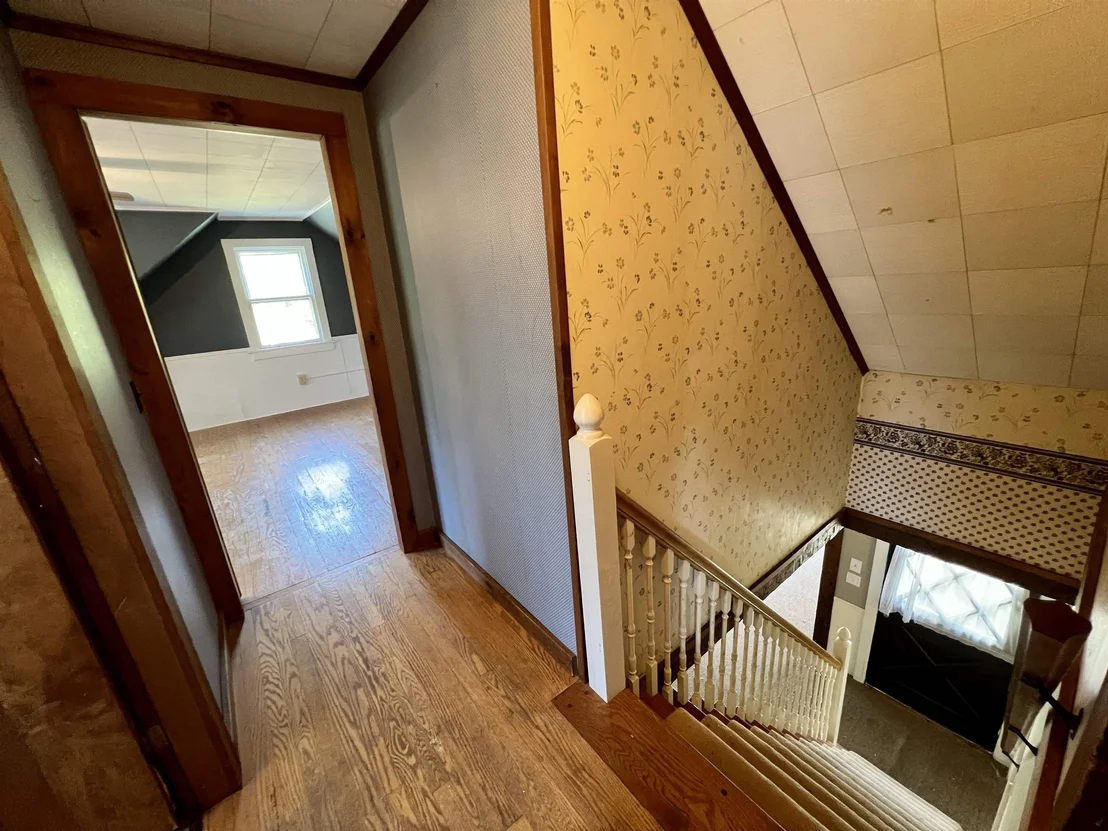 Photo of 159 Riverdale