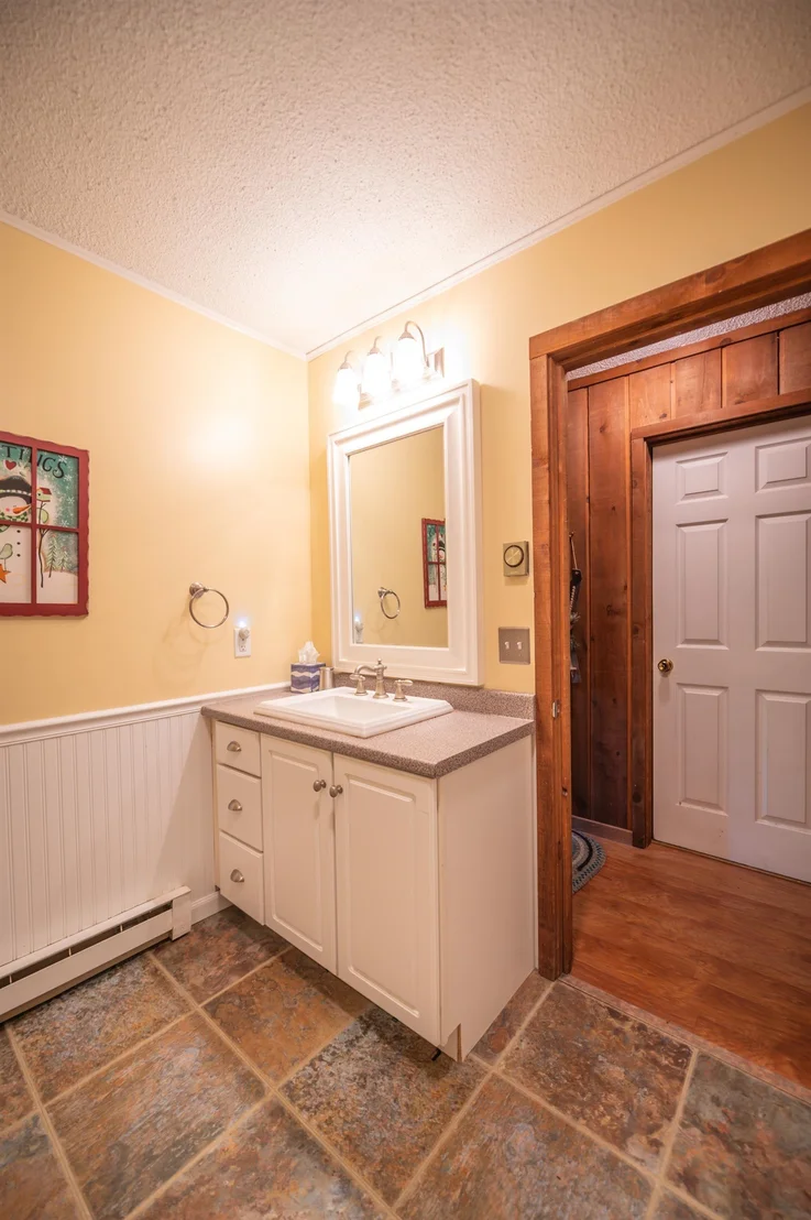 Photo of 49 West