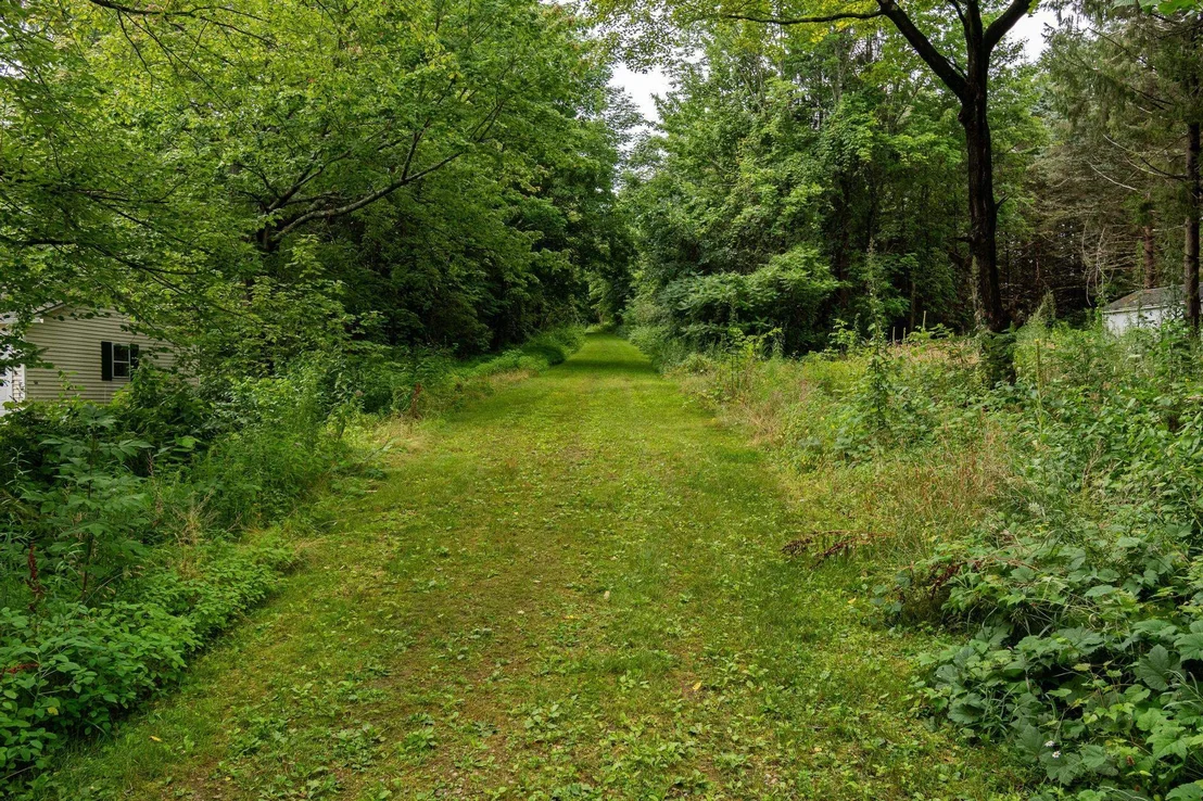 Photo of 611 Meadowbend