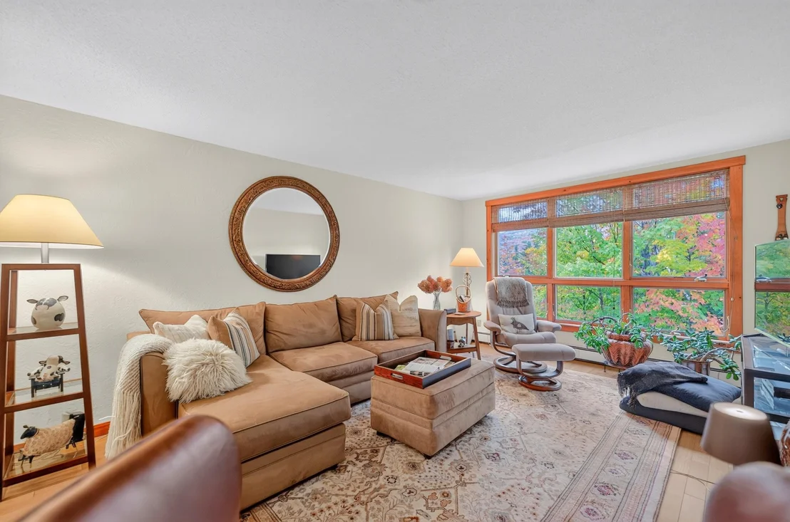 Photo of Unit 21 at 18D White Oaks