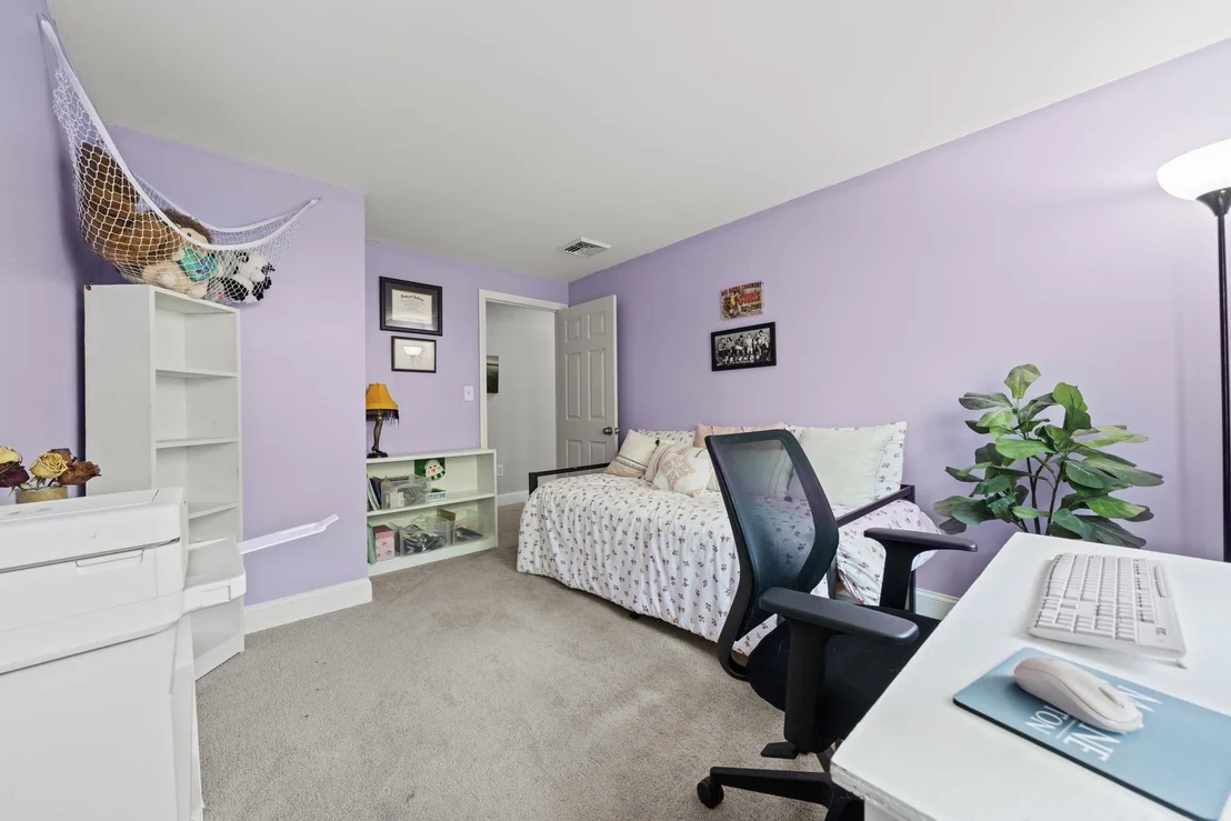 Photo of 59 Amherst