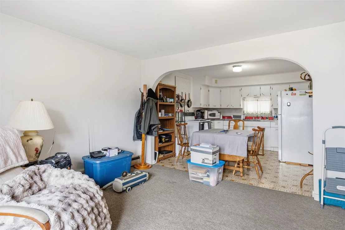 Photo of 128 Gale