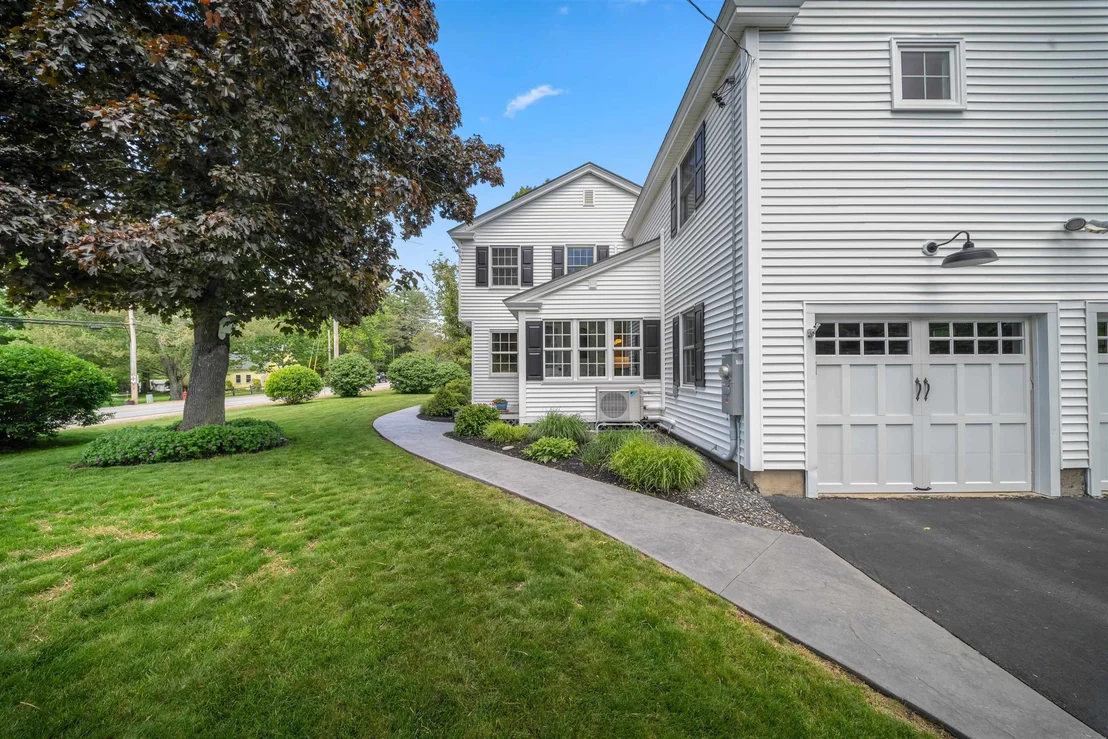 Photo of 232 Dover Point