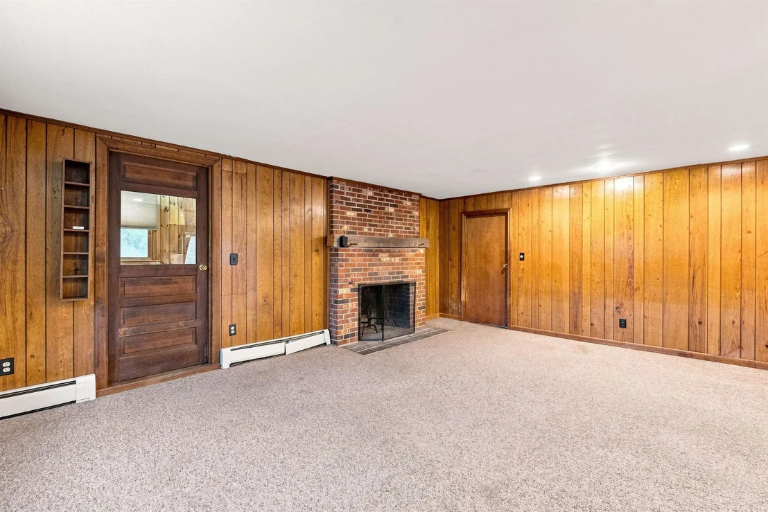 Photo of 580 Middle