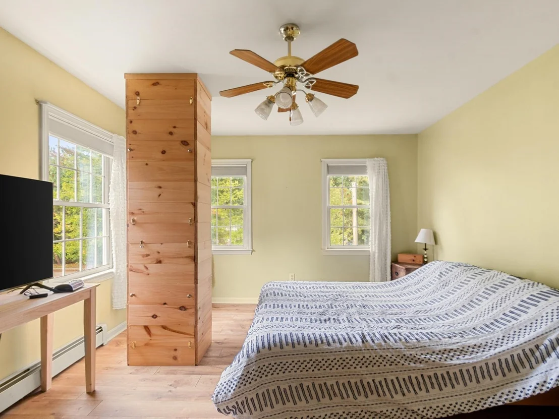 Photo of 72 Grey Meadow