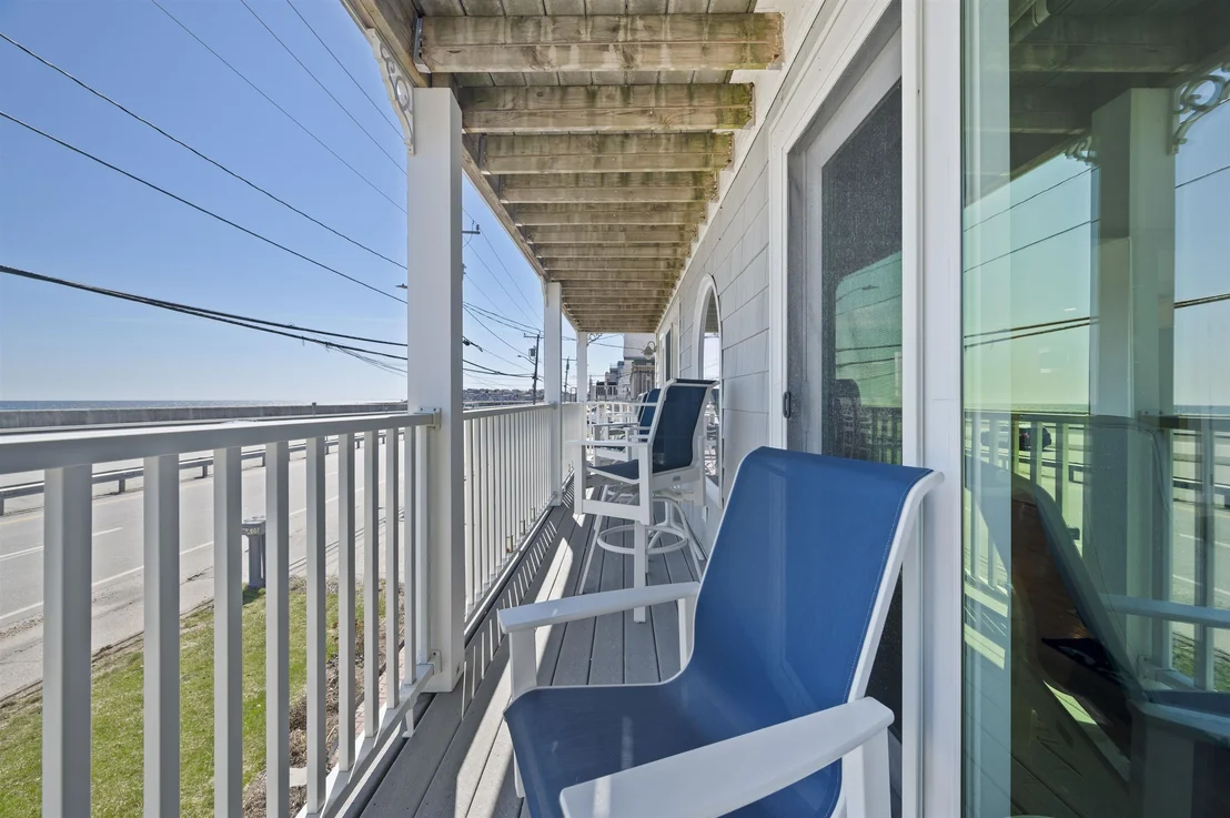 Photo of Unit 1 at 605 Ocean