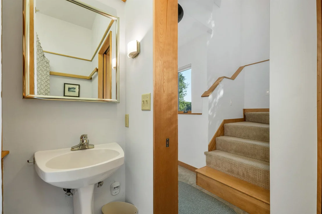 Photo of 41 Meaders Point