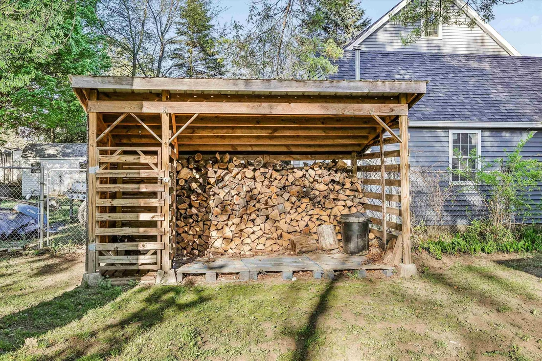 Photo of 232 Seames