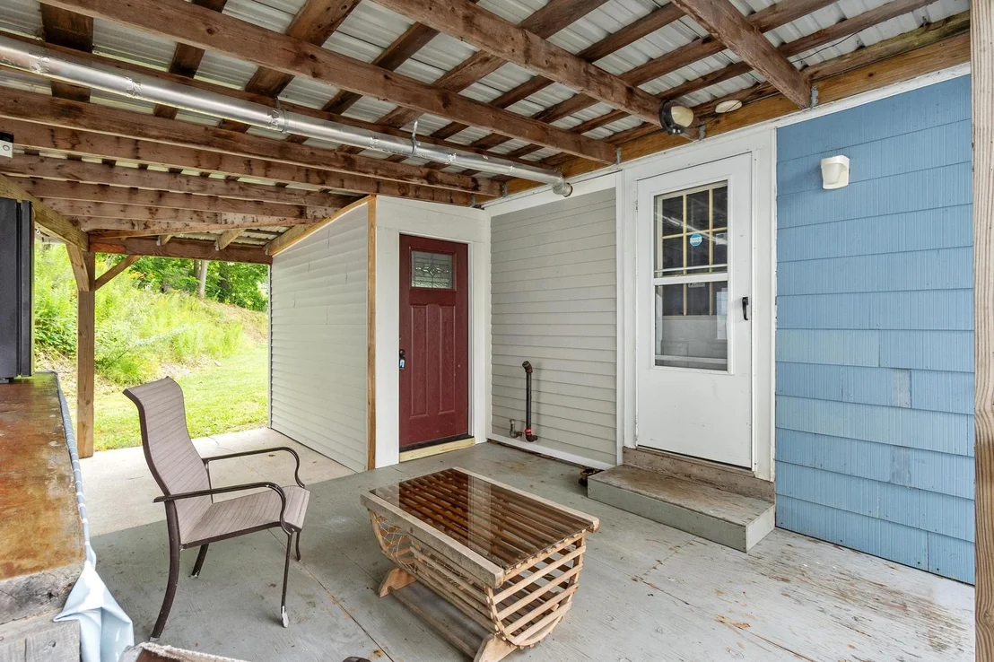 Photo of 32 Rollins