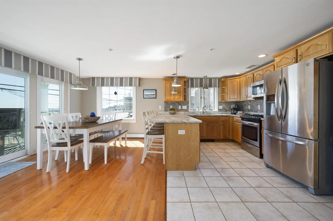 Photo of Unit 1 at 605 Ocean