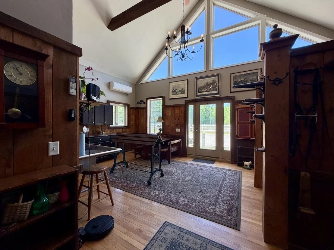 Photo of 253 Intervale