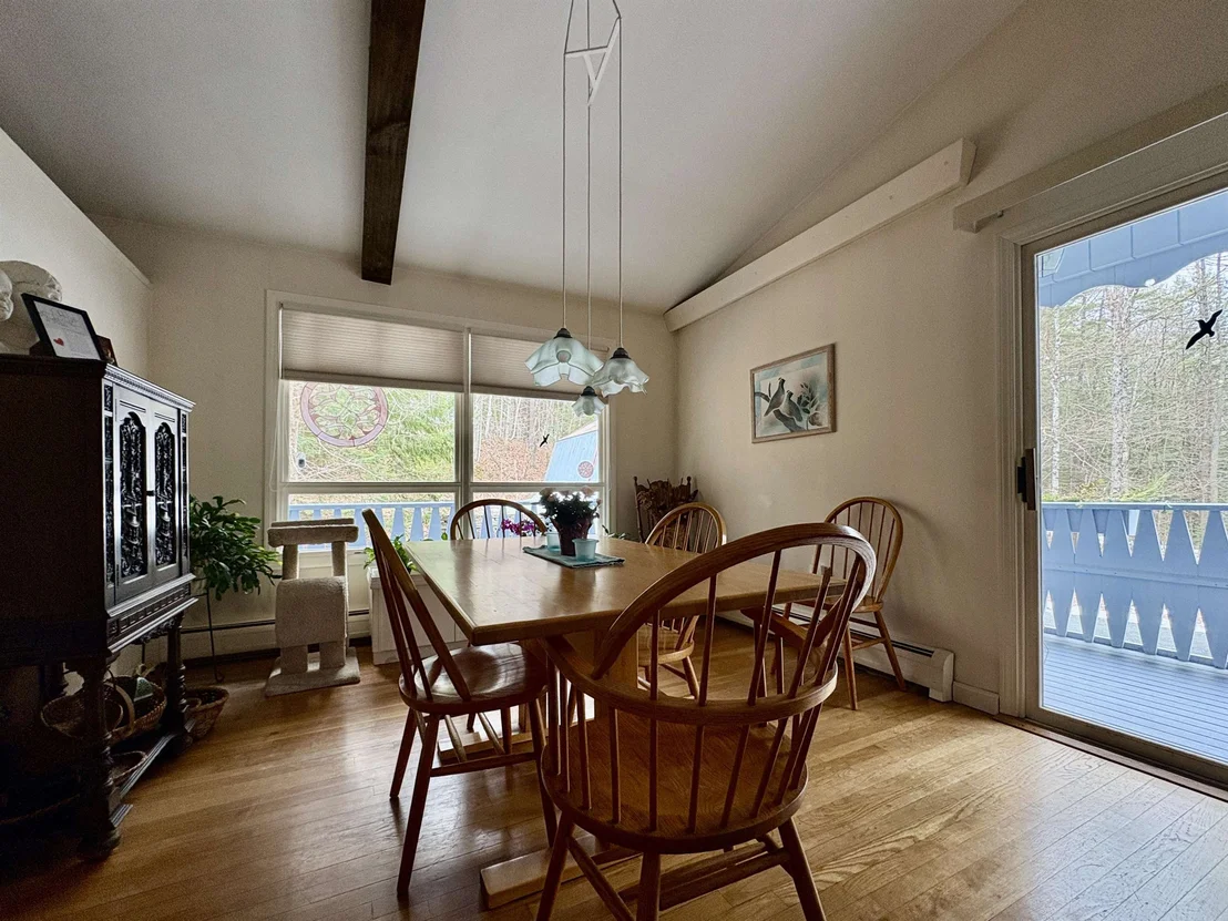 Photo of 301 Neal