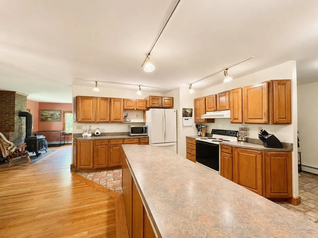 Photo of 244 Walpole Valley