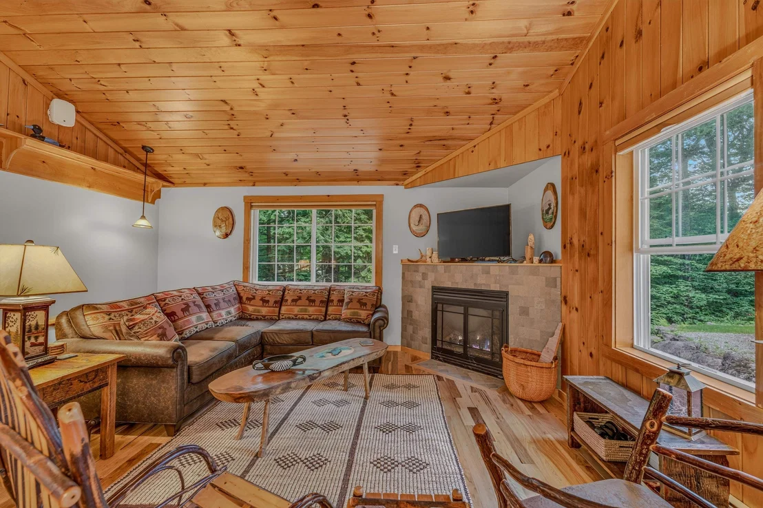 Photo of 32 Stoney Brook