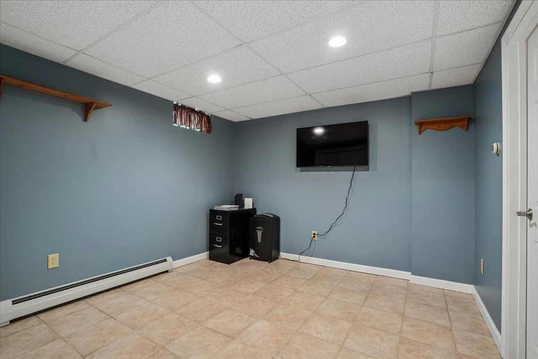 Photo of 74 Hilliard