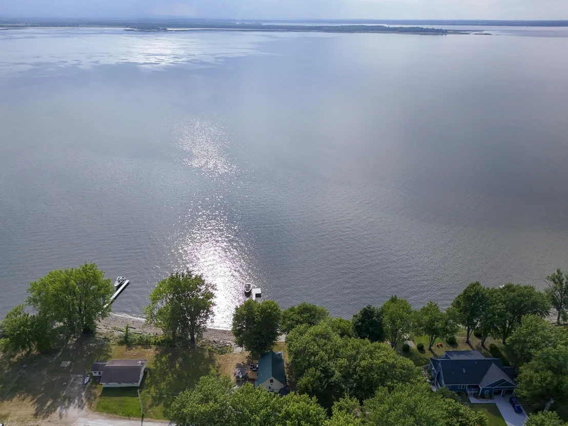 Photo of 502 Duck Point