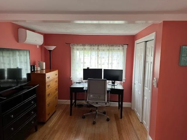 Photo of 23 Walnut