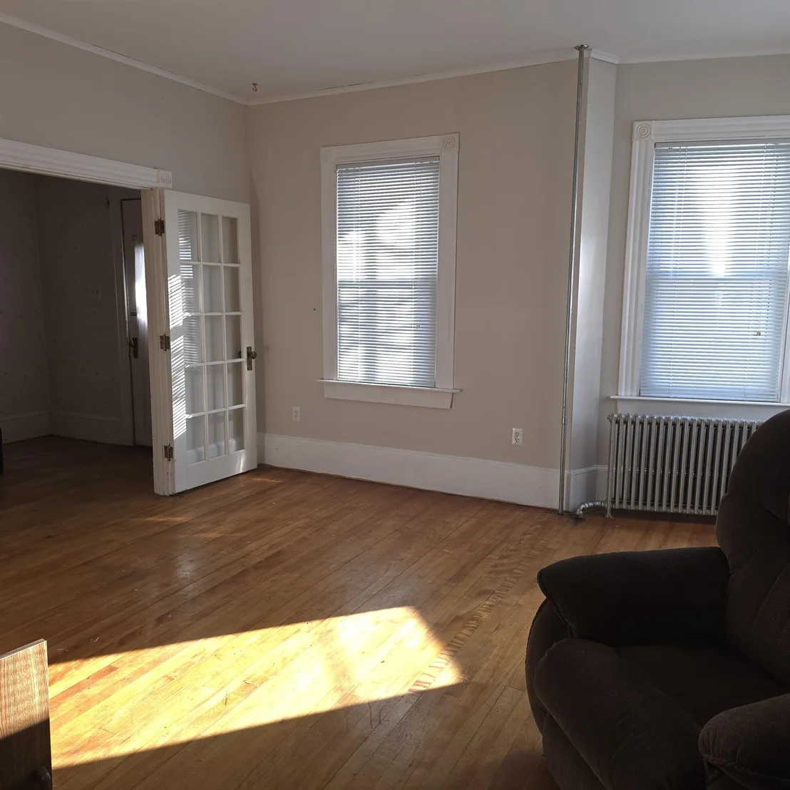 Photo of 44 7Th