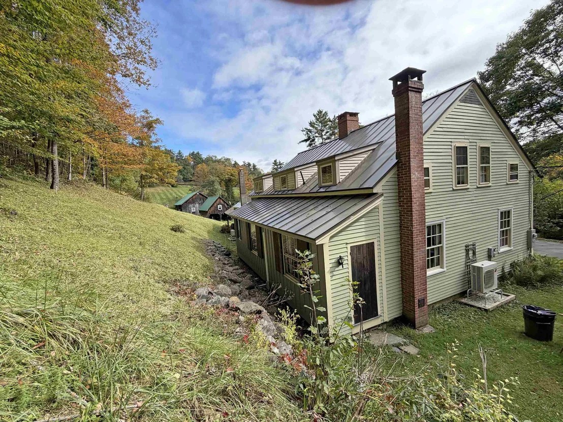 Photo of 220 Hale