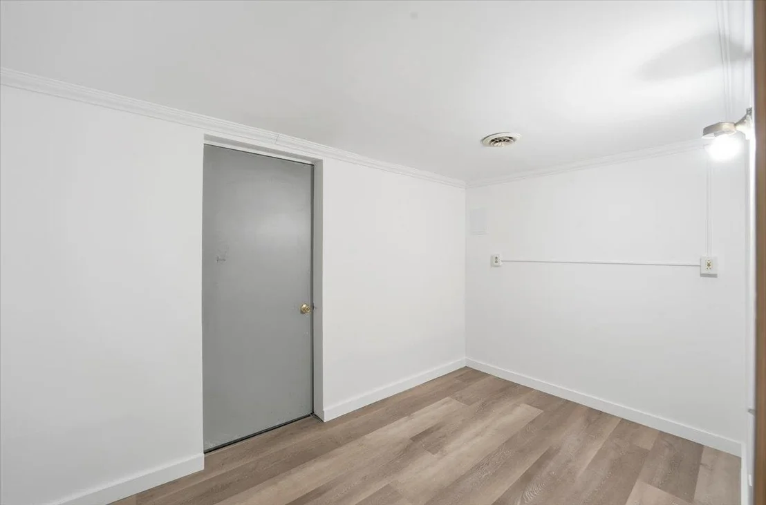 Photo of 68 Leonard