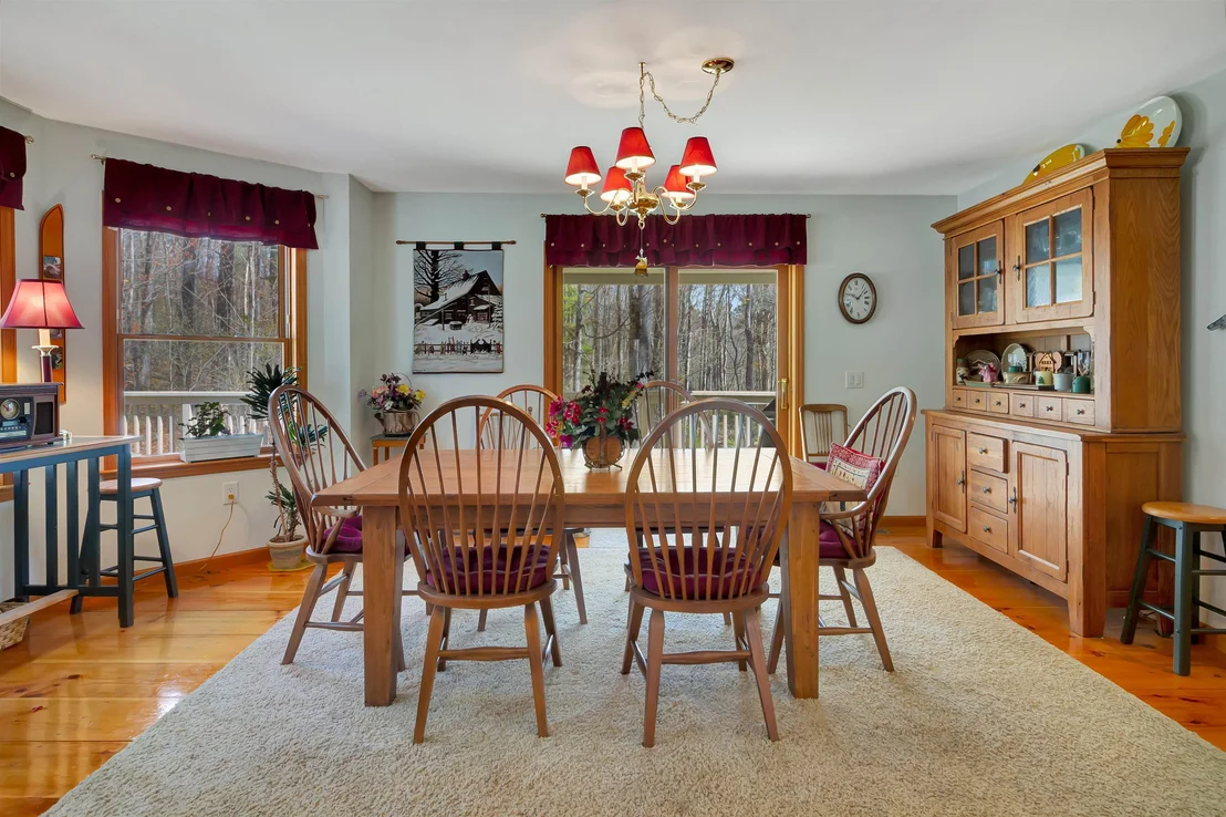 Photo of 1229 Sheldon Hill