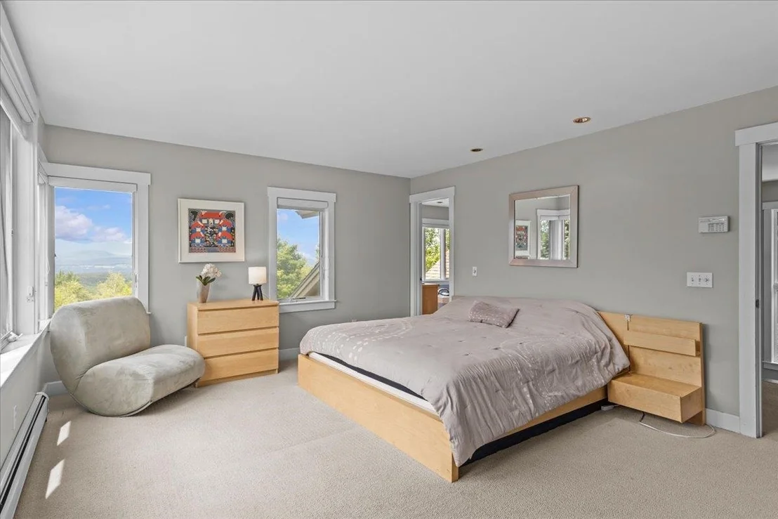 Photo of 340 Worcester Ridge