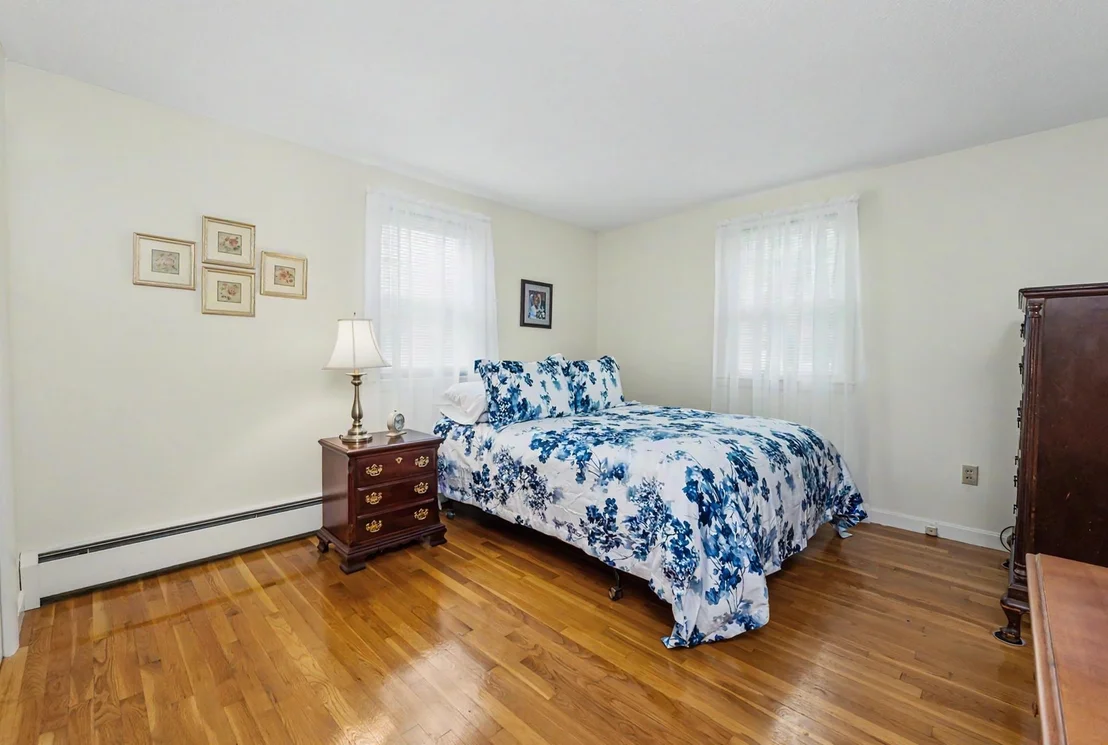 Photo of 14 Upstone