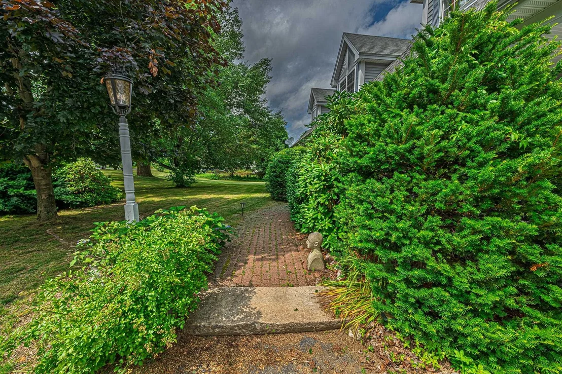 Photo of 72 Tenney
