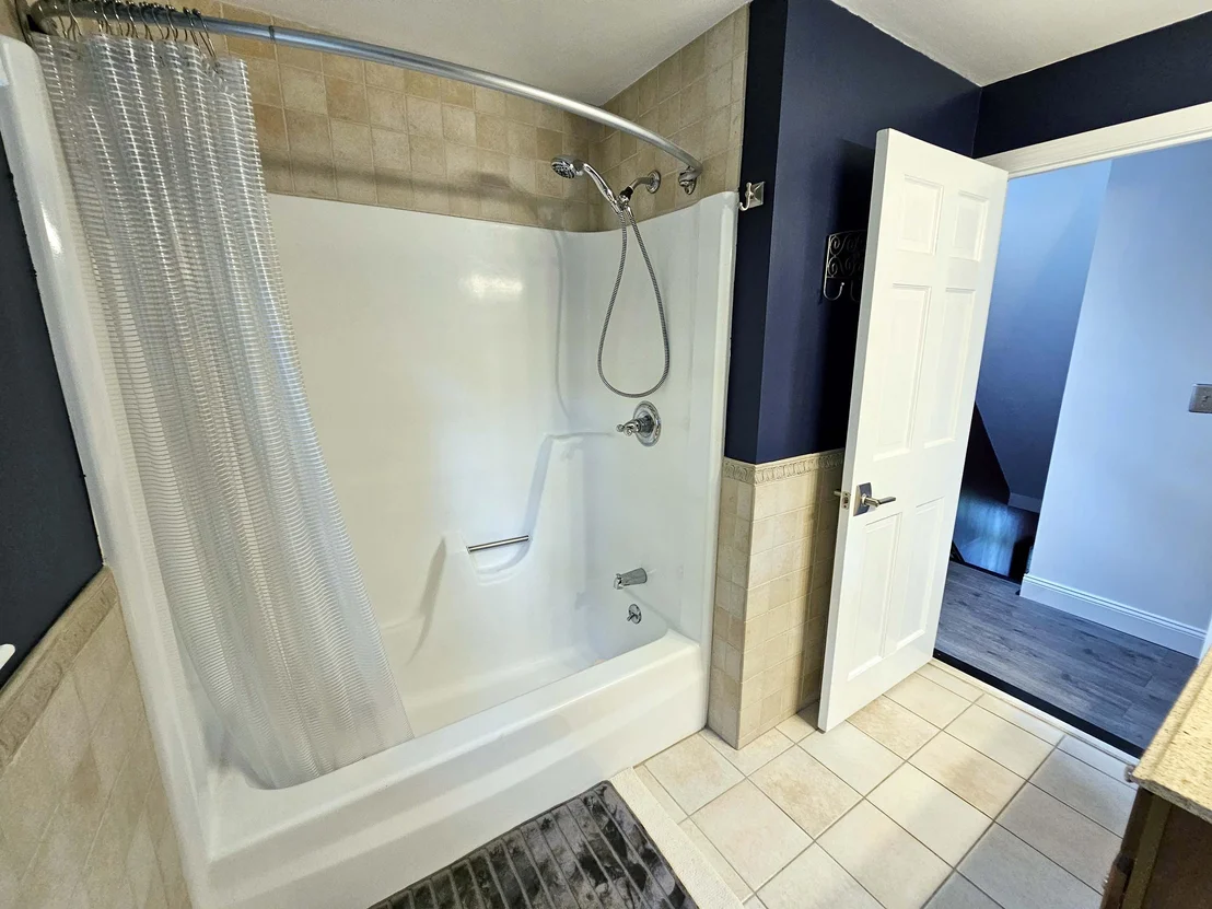 Photo of 9 Trowbridge